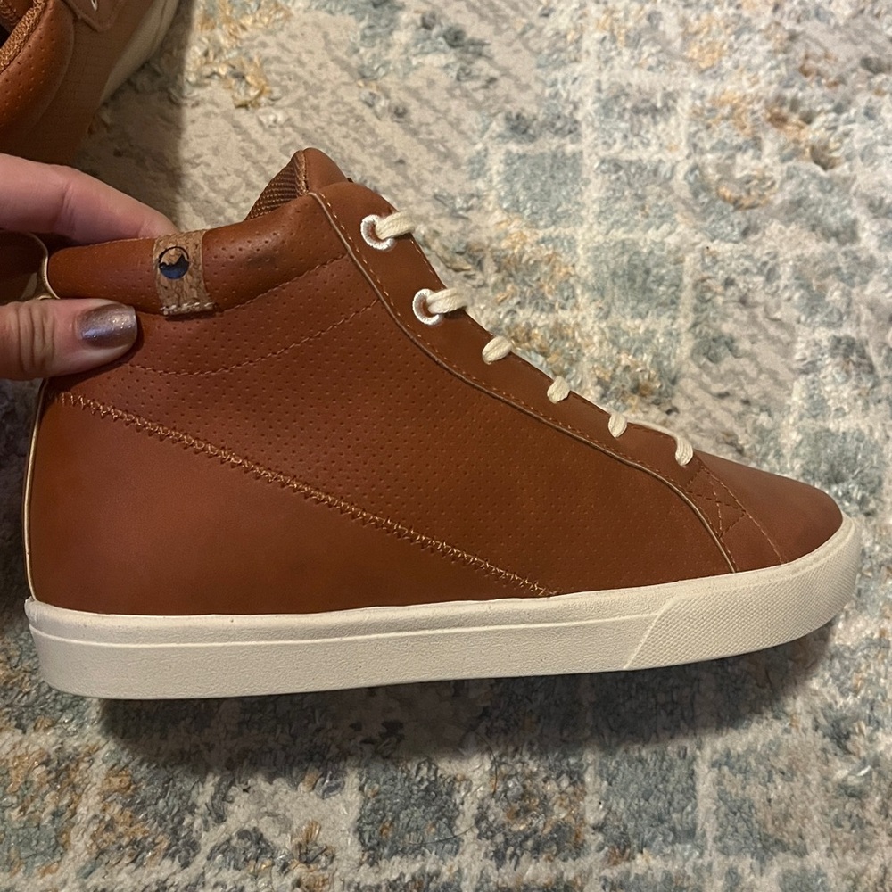SAOLA Wanaka Vegan Boots Sneakers Size 7.5 - Picture 6 of 10